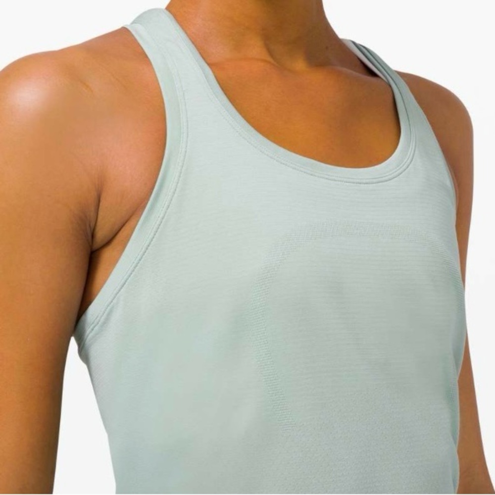 Lululemon Swiftly Tech Racerback Tank Top 2.0 Hazy Jade Size 4